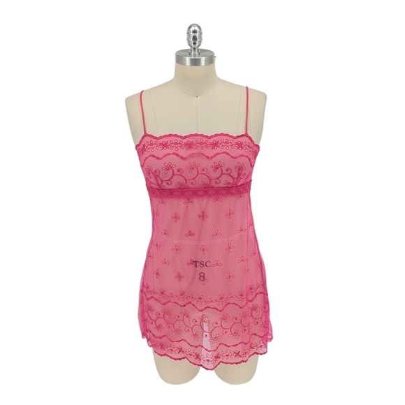 01447 Victoria Secrets Lace Embroidered Scallop Chemise Dress Pink Size Medium - Picture 1 of 5